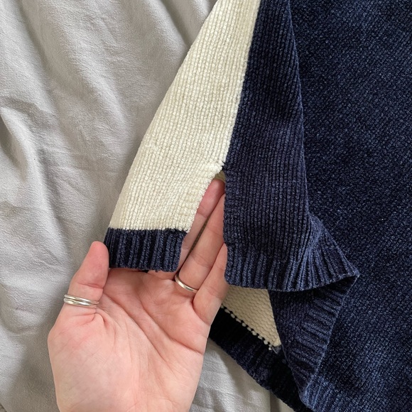 Classic Elements Womens Sweater - Picture 6 of 6